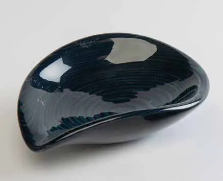 Wood combined with steel, marble, titanium and printed glass: the I'm possible capsule shows how far our multi-material manufacturing can go. -18