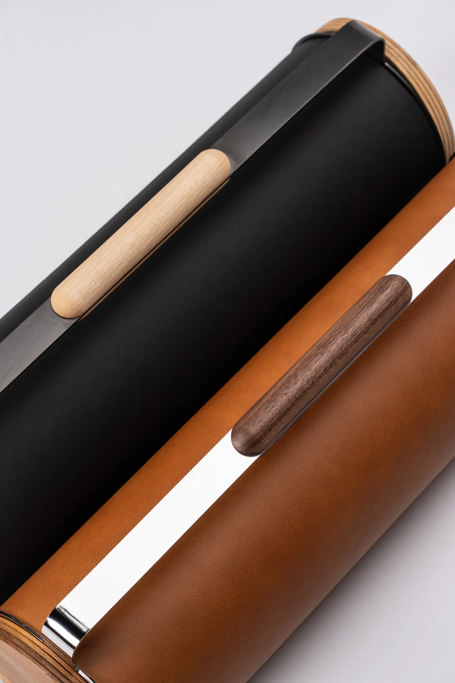 Wood combined with steel, marble, titanium and printed glass: the I'm possible capsule shows how far our multi-material manufacturing can go. -3