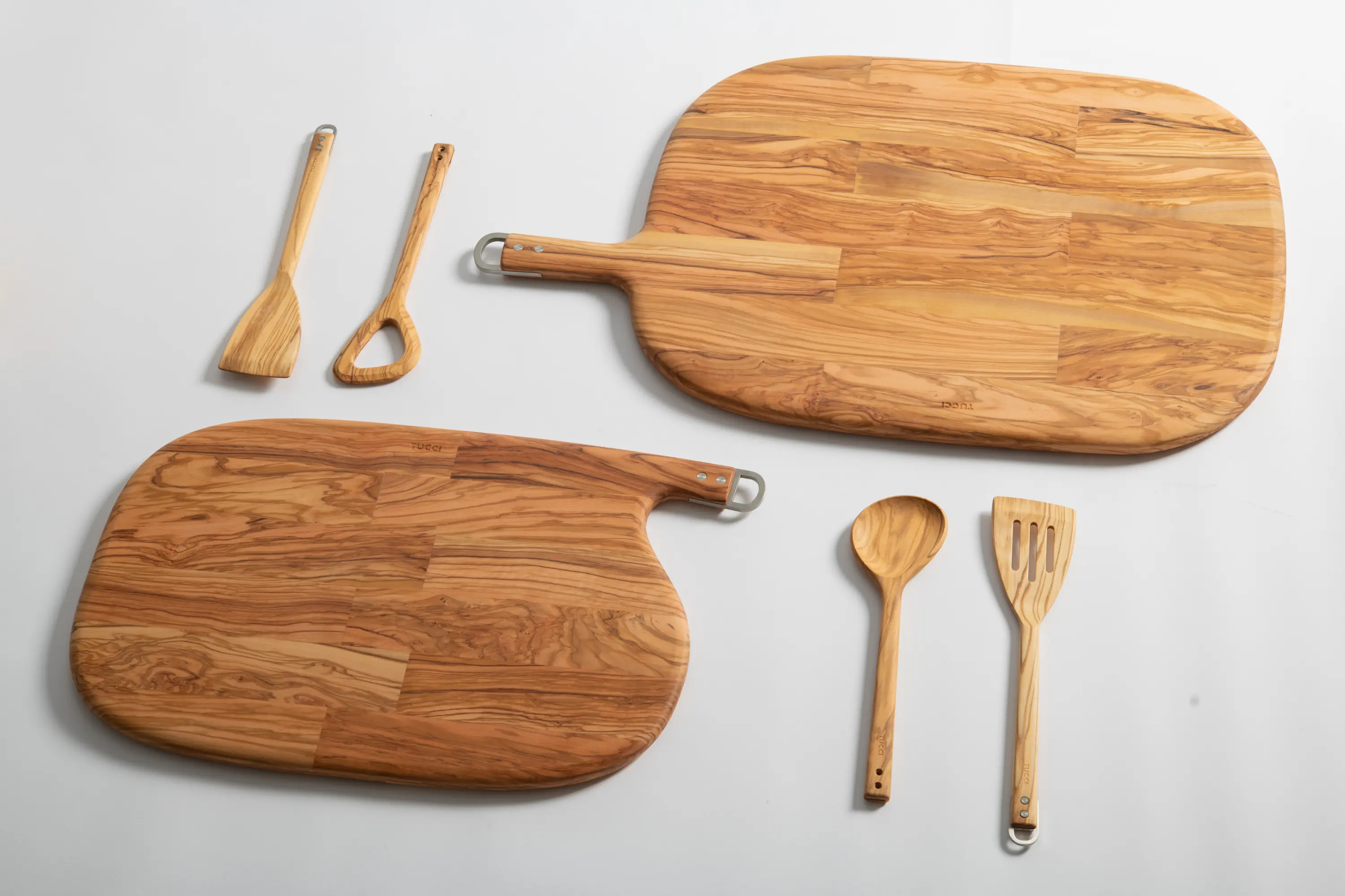 Real OEM and private label projects: cookware handles, cutting boards, knife blocks and gifting, engineered and produced for international brands. -2